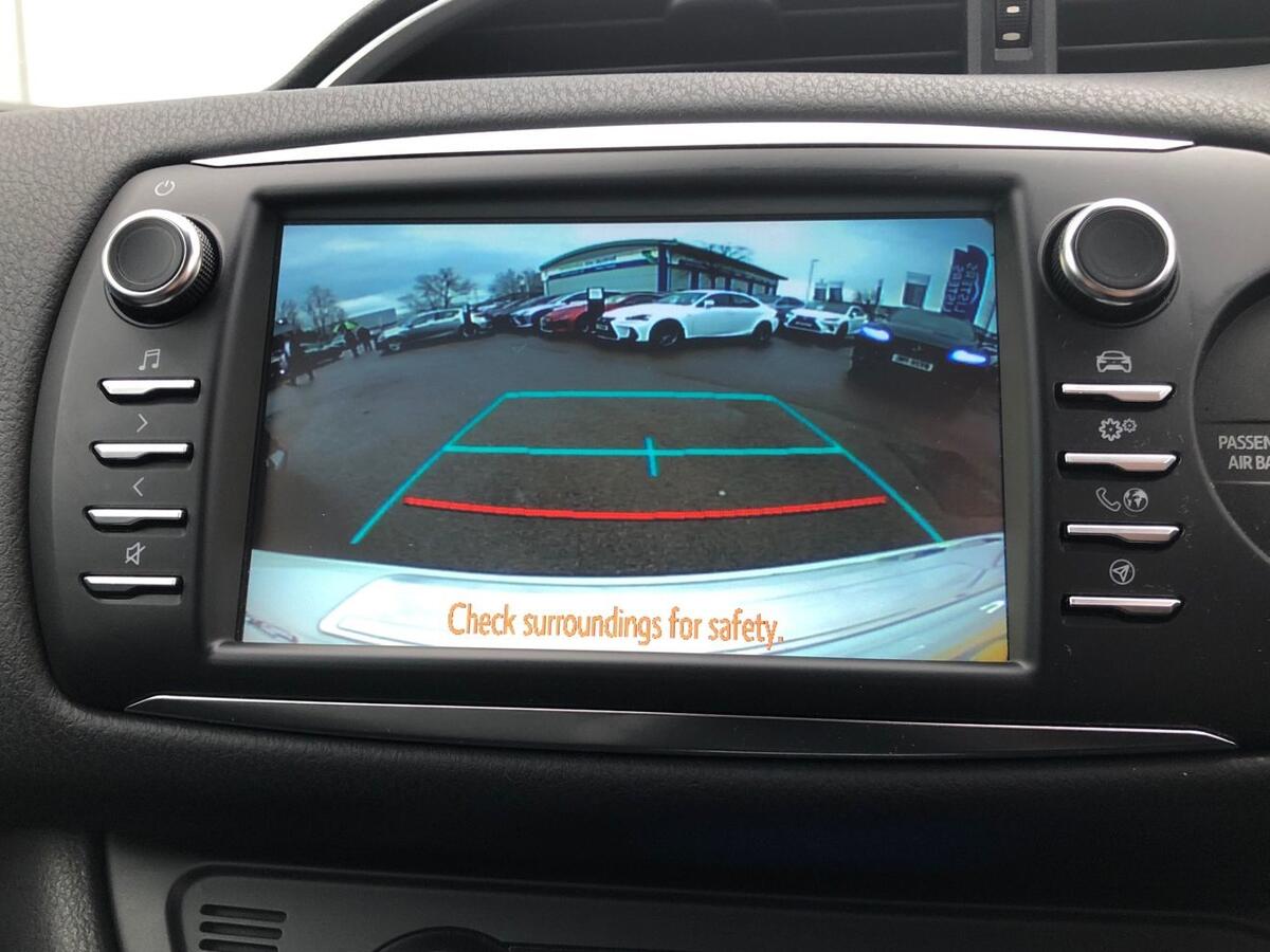 Used Toyota Yaris 2019 for sale - 77193038: Photo 19