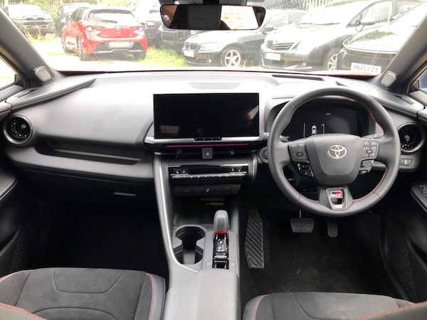 Used Toyota C-HR 2024 for sale - 75521650: Photo 10