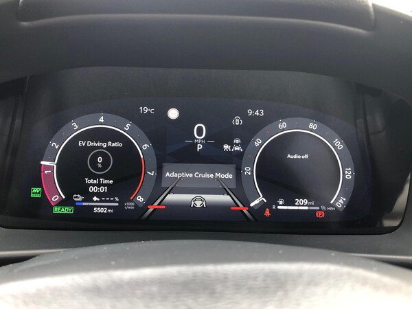 Used Toyota C-HR 2024 for sale - 75521650: Photo 13