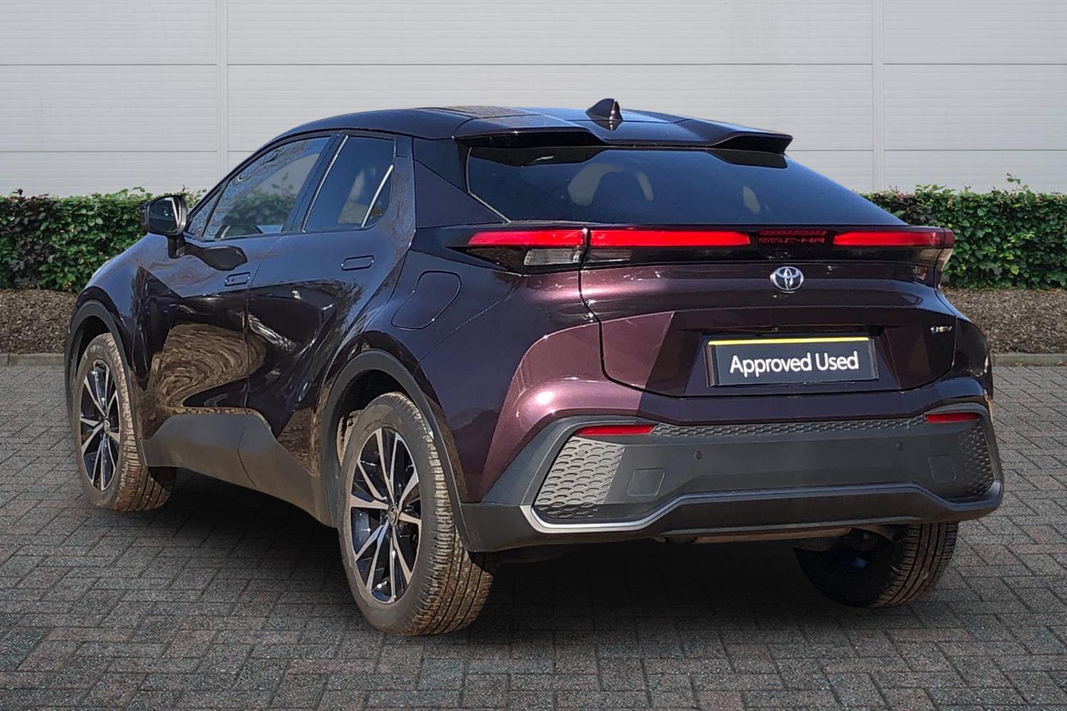 Used Toyota C-HR 2024 for sale - 77941599: Photo 2