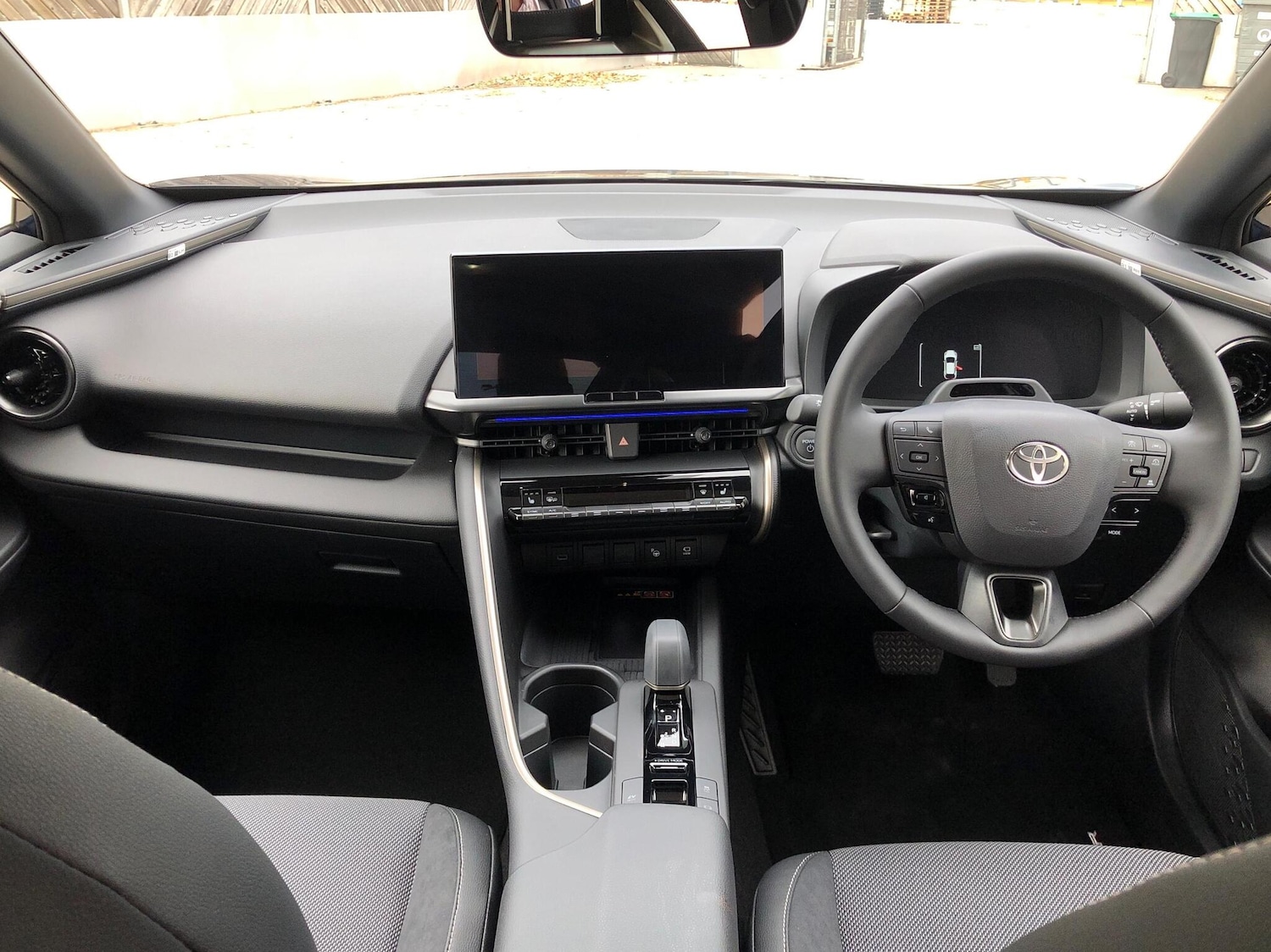Used Toyota C-HR 2025 for sale - 77959267: Photo 10