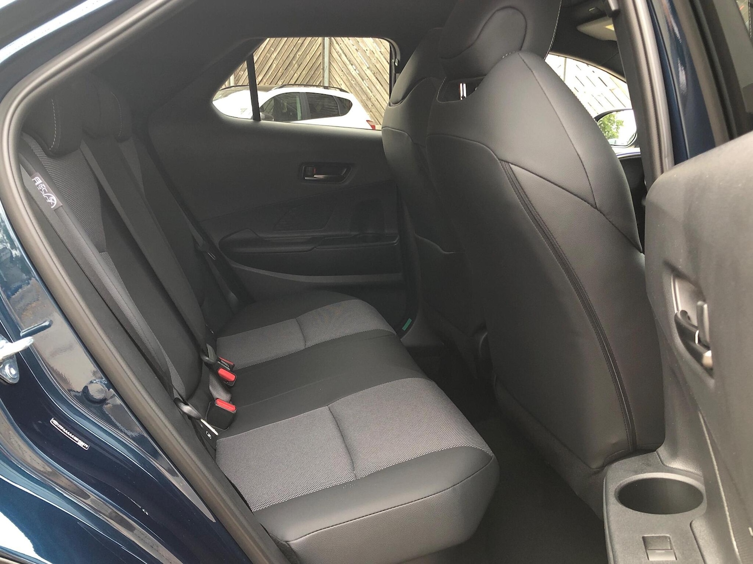 Used Toyota C-HR 2025 for sale - 77959267: Photo 18