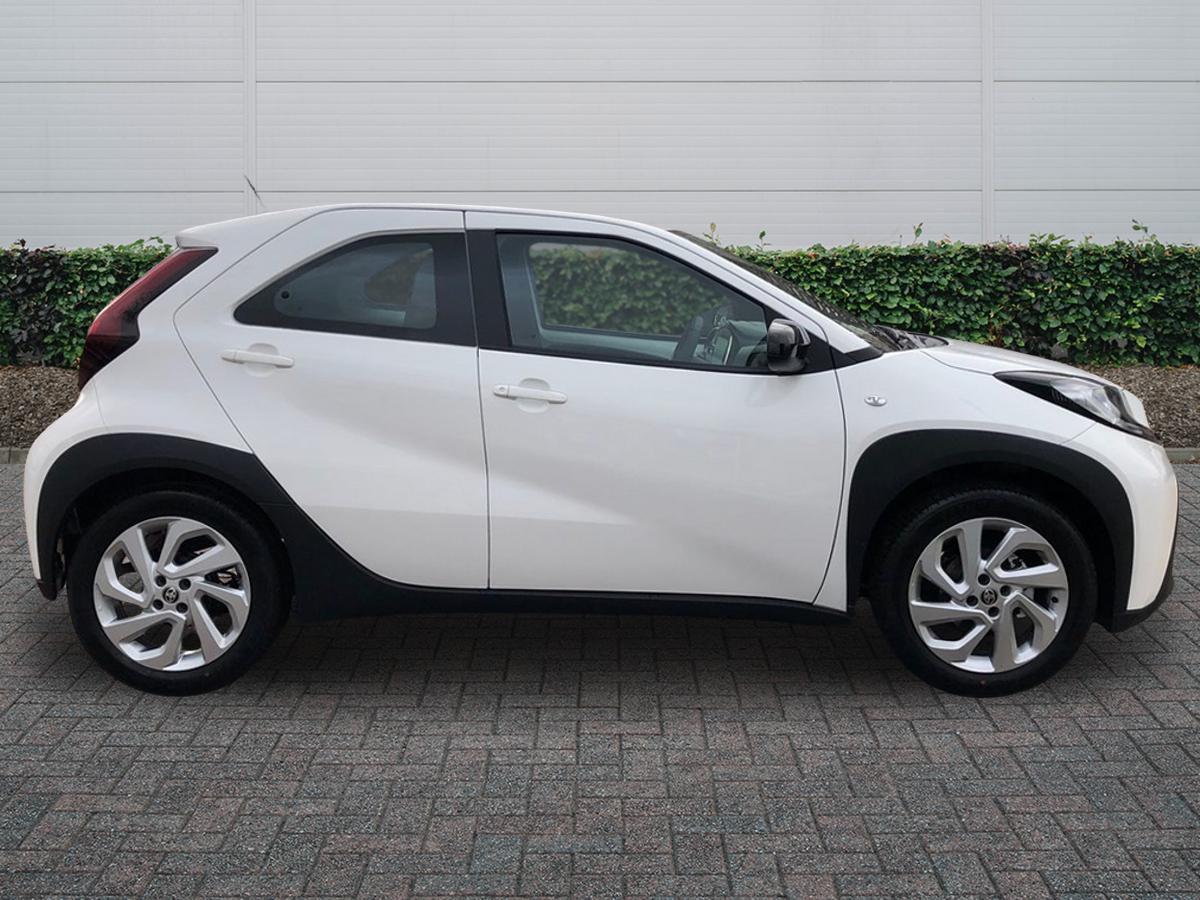 Used Toyota Aygo X 2025 for sale - 76586501: Photo 5