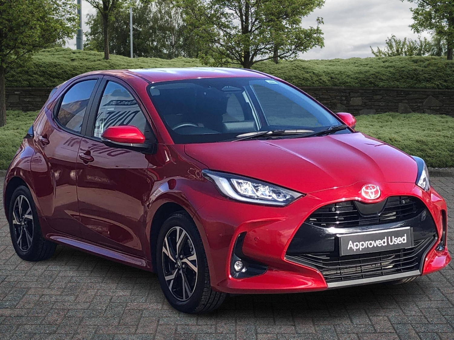 Used Toyota Yaris 2024 for sale - 76389754: Photo 1