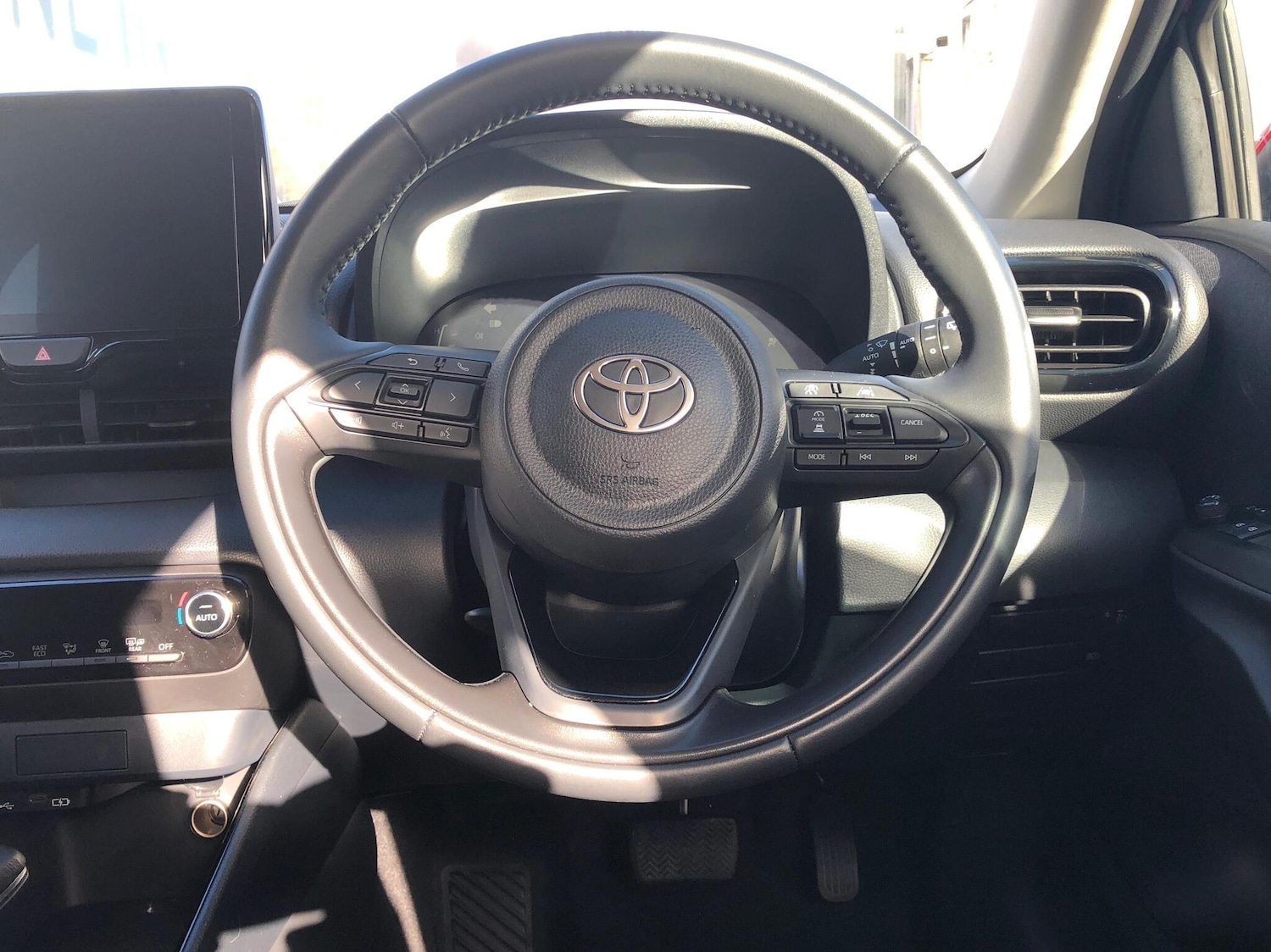 Used Toyota Yaris 2024 for sale - 76389754: Photo 10