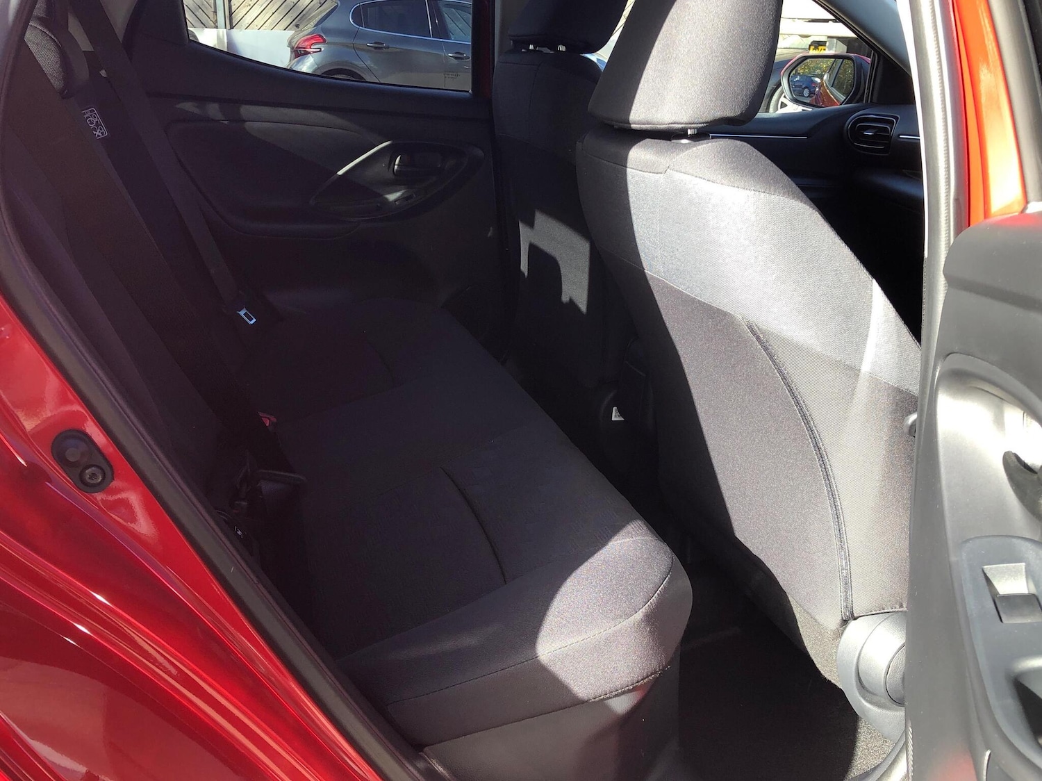 Used Toyota Yaris 2024 for sale - 76389754: Photo 15