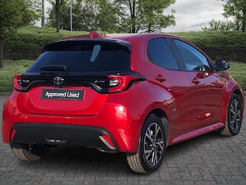 Used Toyota Yaris 2024 for sale - 76389754: Photo