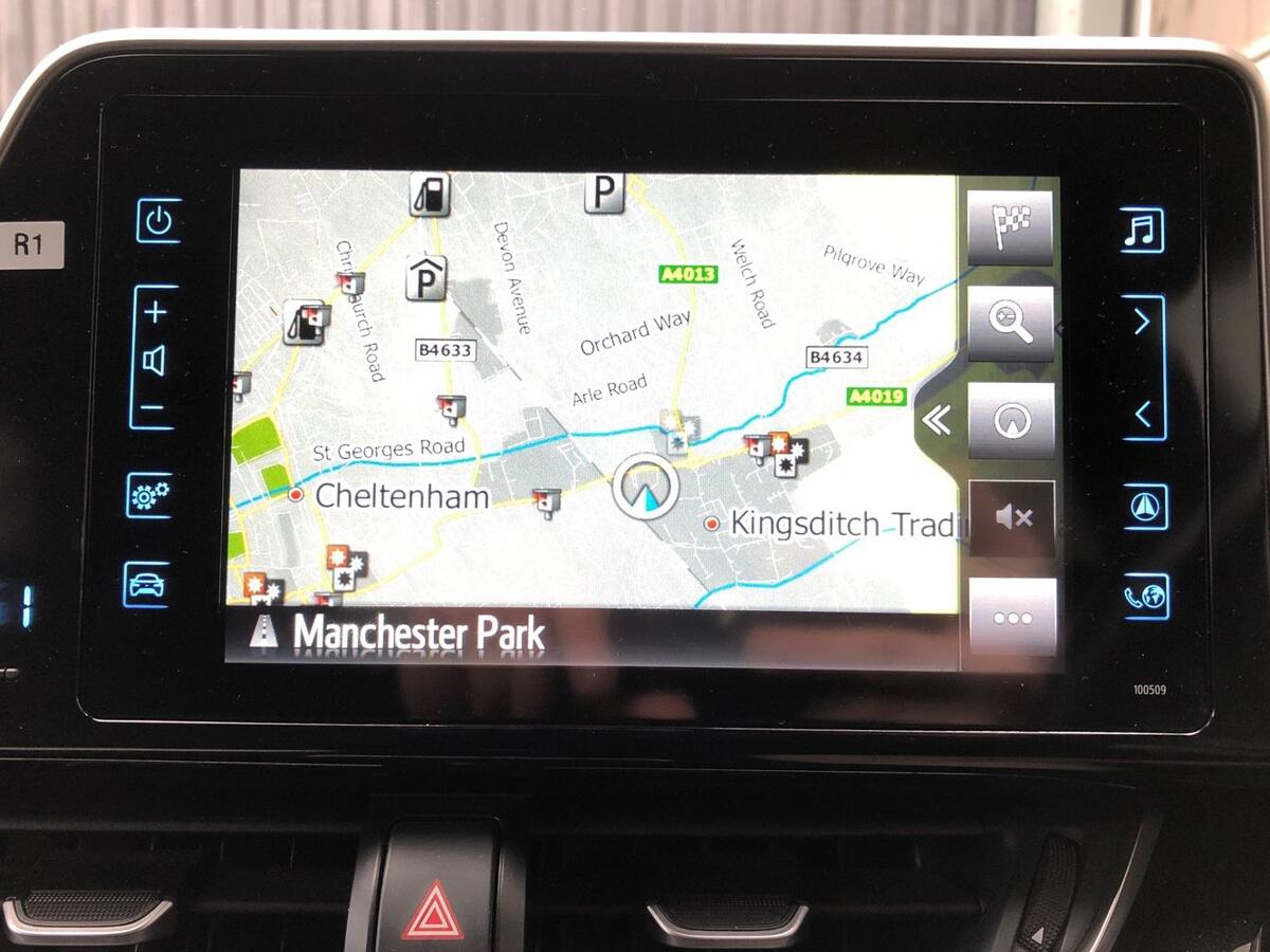 Used Toyota C-HR 2019 for sale - 77647546: Photo 11