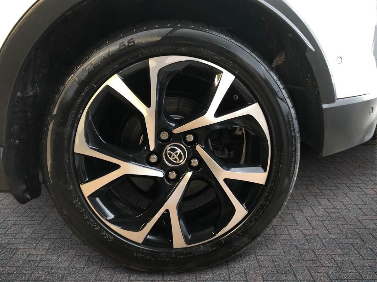 Used Toyota C-HR 2019 for sale - 77647546: Photo 6