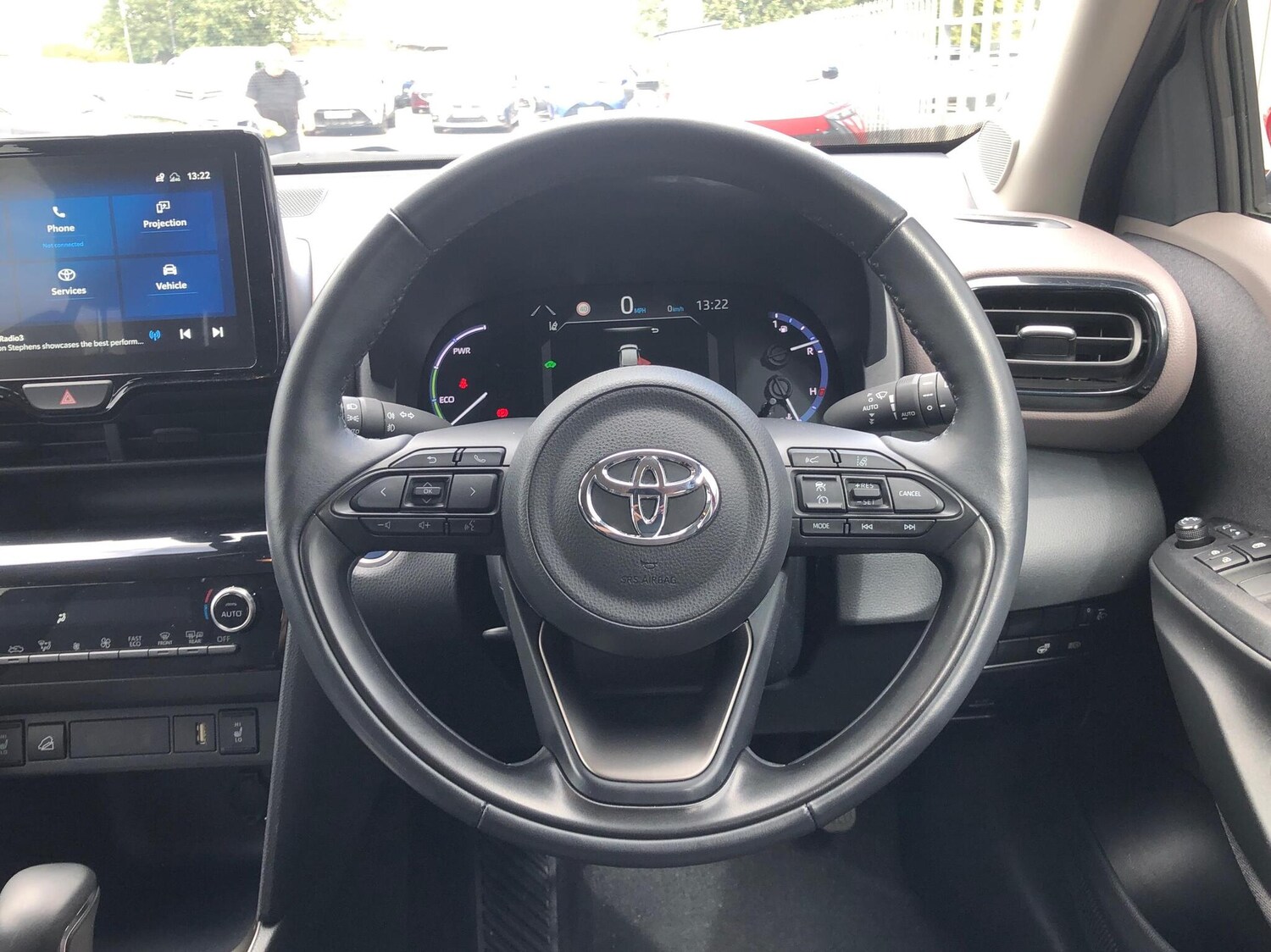 Used Toyota Yaris 2023 for sale - 76017665: Photo 12