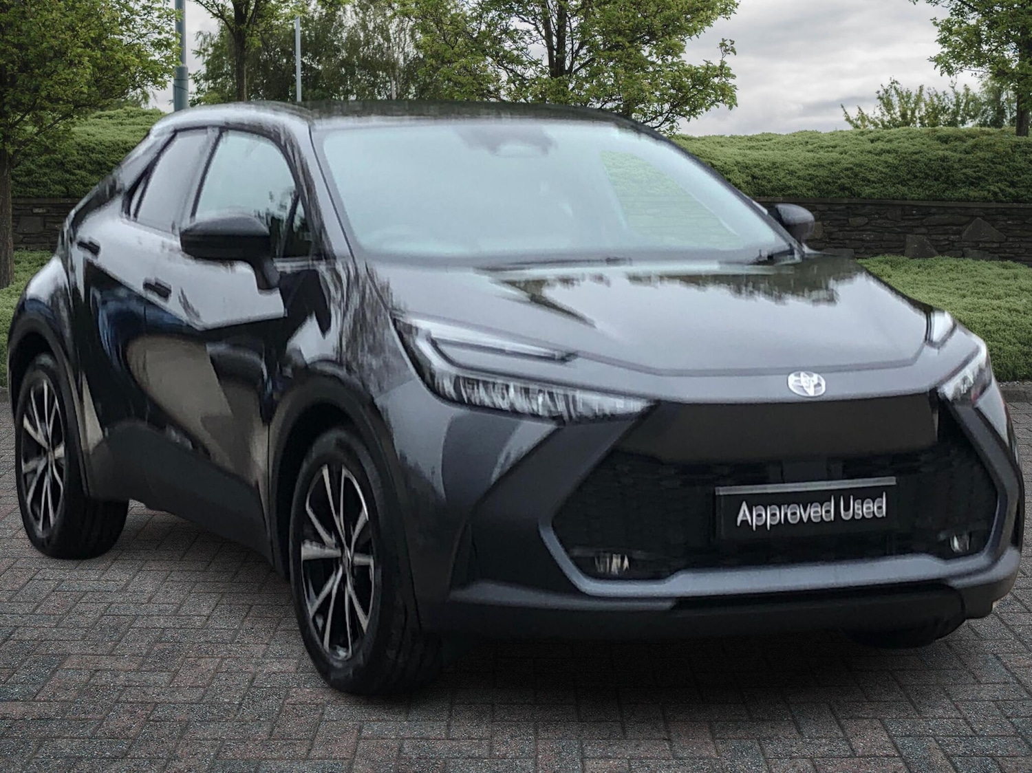 Used Toyota C-HR 2025 for sale - 76378459: Photo 1