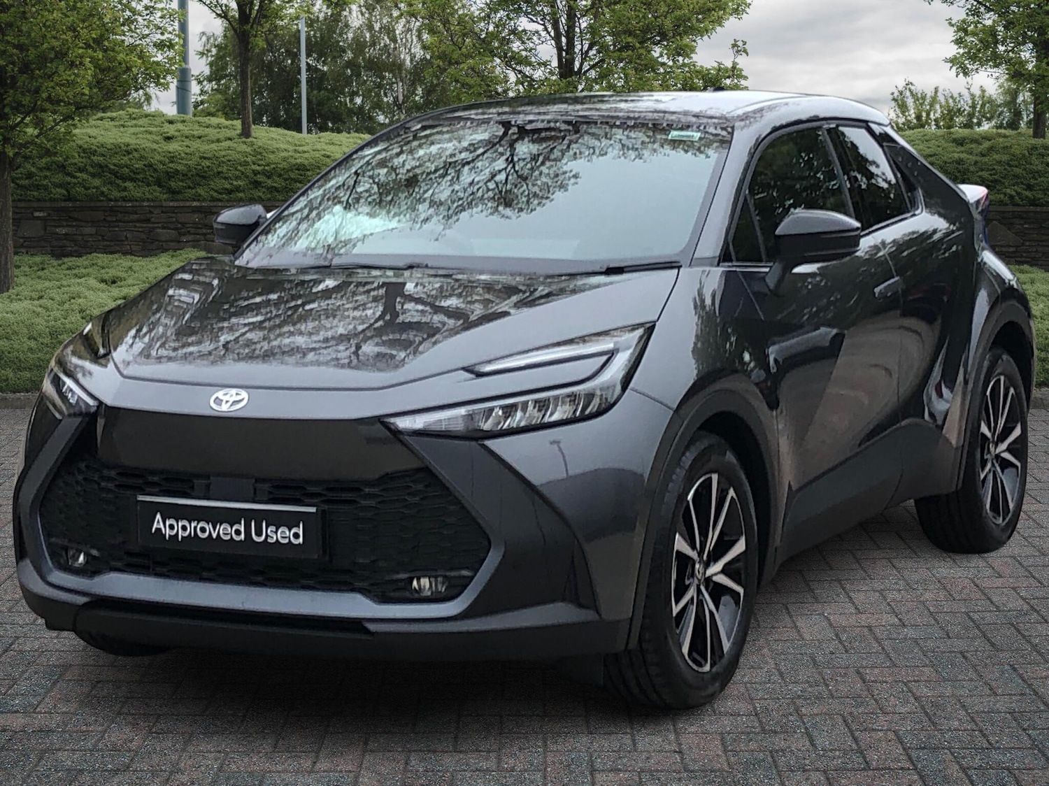Used Toyota C-HR 2025 for sale - 76378459: Photo 2