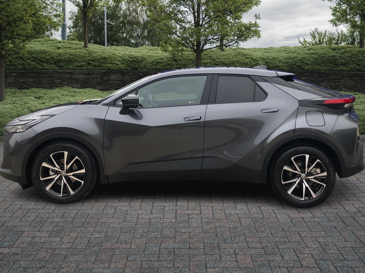Used Toyota C-HR 2025 for sale - 76378459: Photo 7