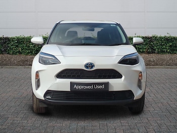 Used Toyota Yaris 2024 for sale - 79318376: Photo