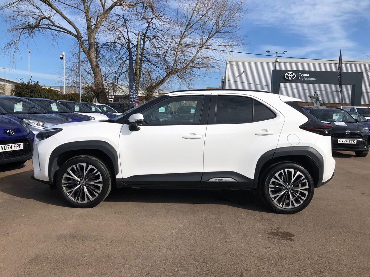 Used Toyota Yaris Cross 2023 for sale - 77926918: Photo 15