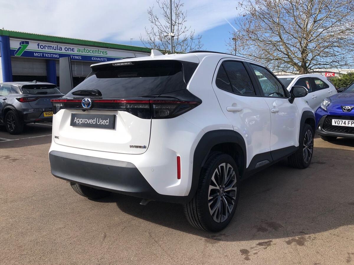 Used Toyota Yaris Cross 2023 for sale - 77926918: Photo 18