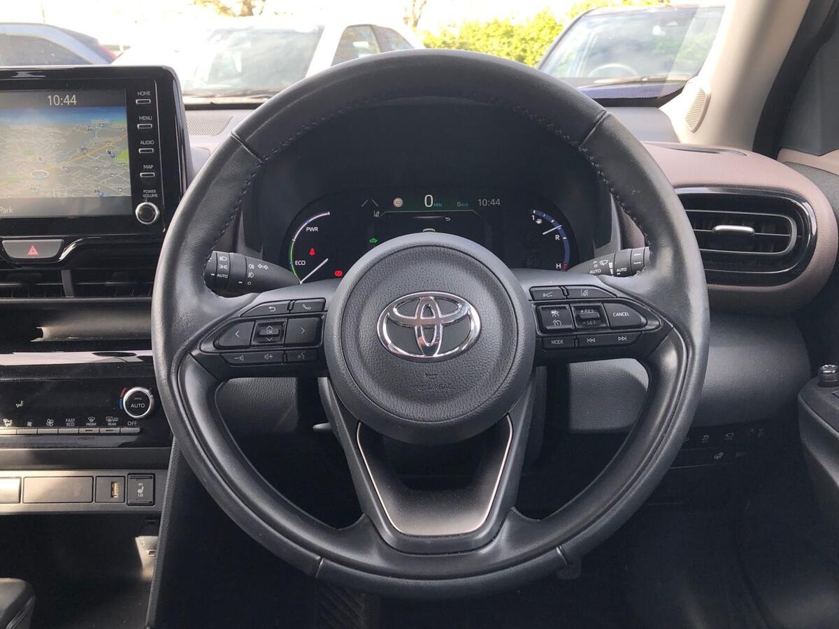 Used Toyota Yaris Cross 2023 for sale - 77926918: Photo 21