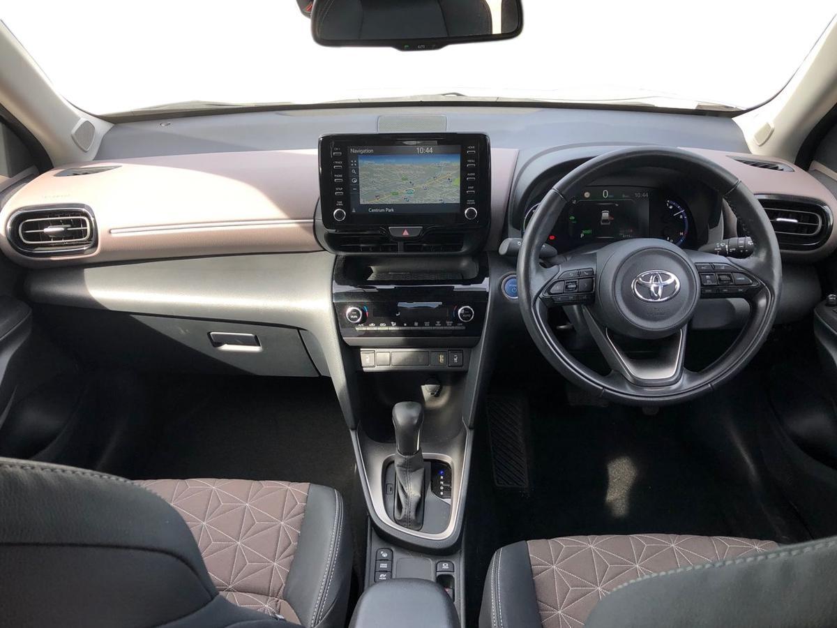 Used Toyota Yaris Cross 2023 for sale - 77926918: Photo 8