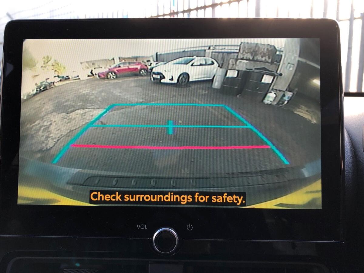 Used Toyota Yaris 2024 for sale - 76800695: Photo 10