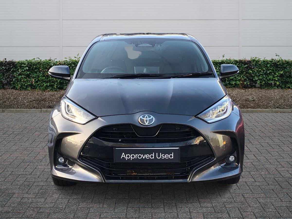 Used Toyota Yaris 2024 for sale - 76800695: Photo 3