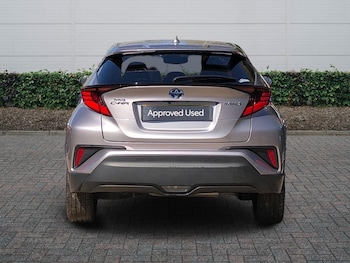 Used Toyota C-HR 2021 for sale - 78158243: Photo