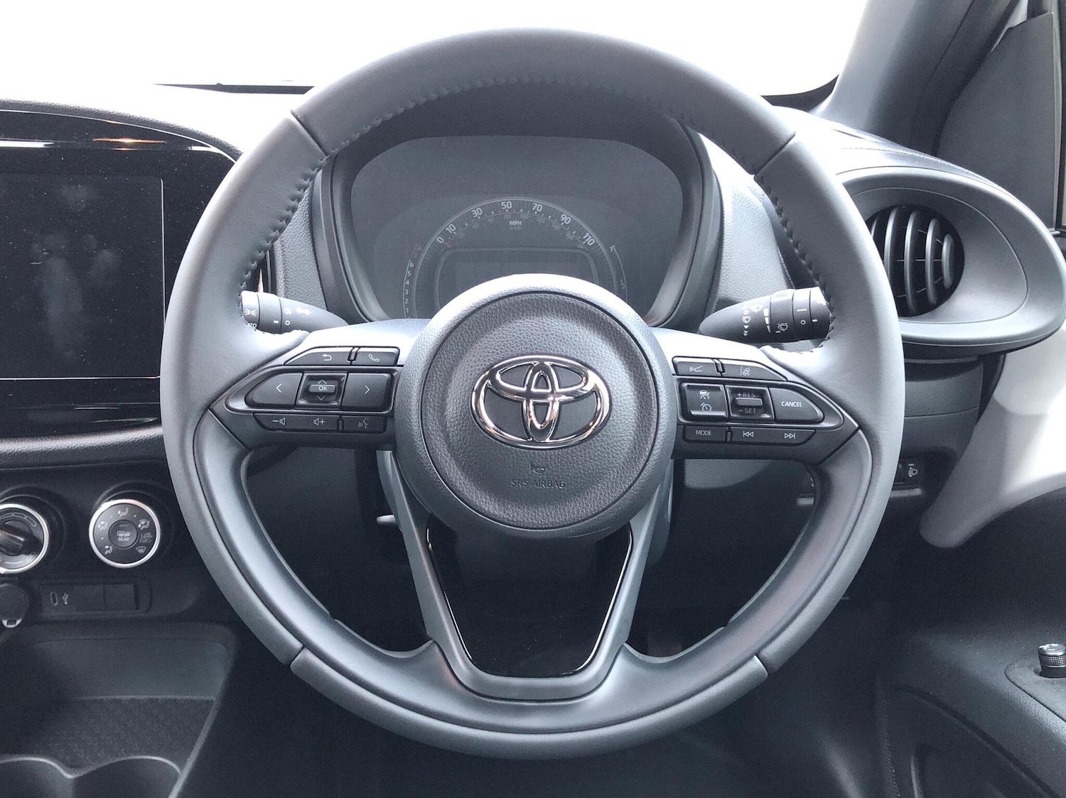 Used Toyota Aygo X 2025 for sale - 76730721: Photo 12