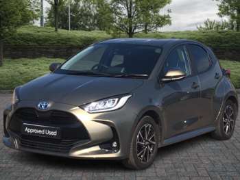 Used Toyota Yaris 2023 for sale - 74535679: Photo