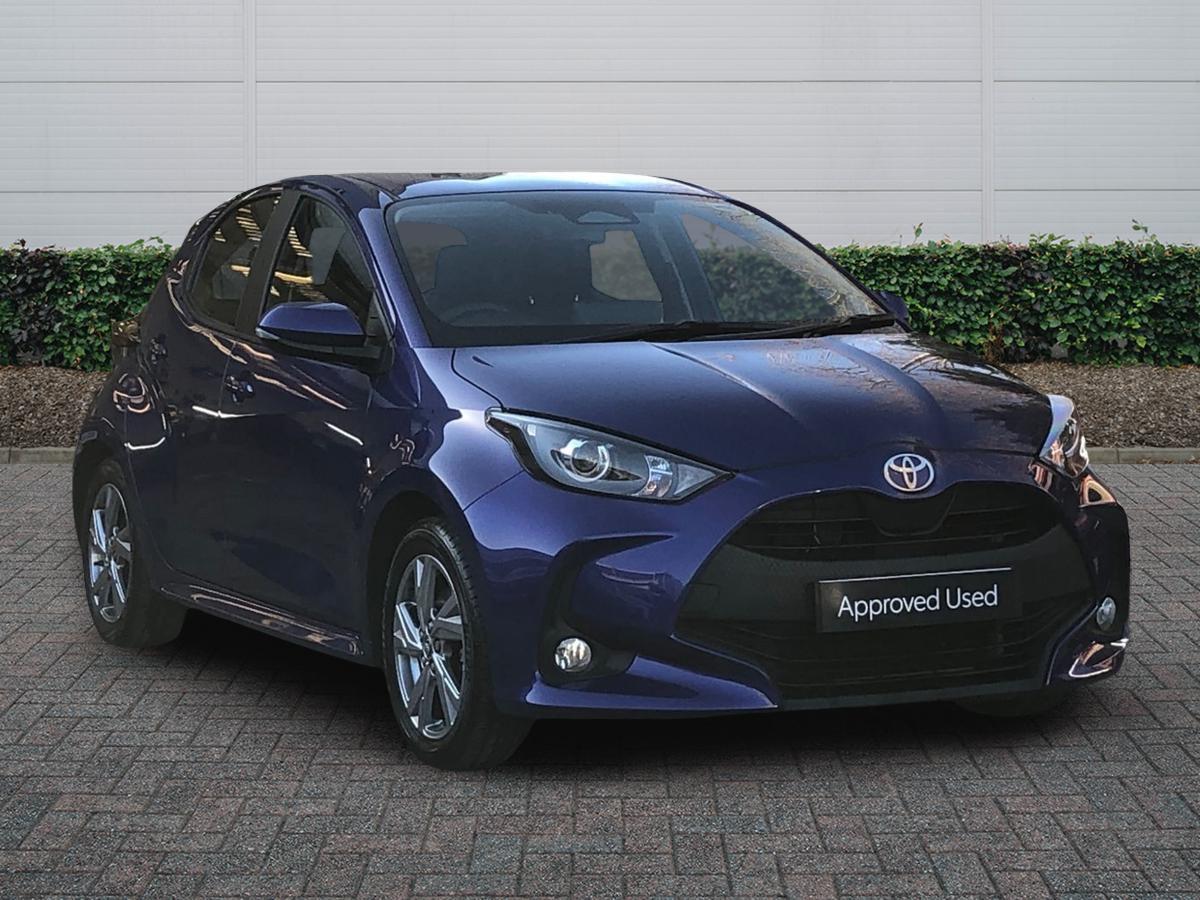 Used Toyota Yaris 2024 for sale - 77959305: Photo 1