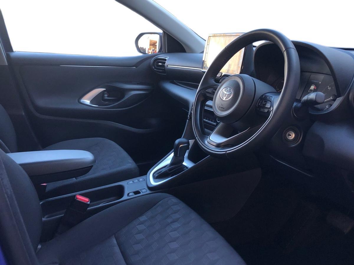 Used Toyota Yaris 2024 for sale - 77959305: Photo 12
