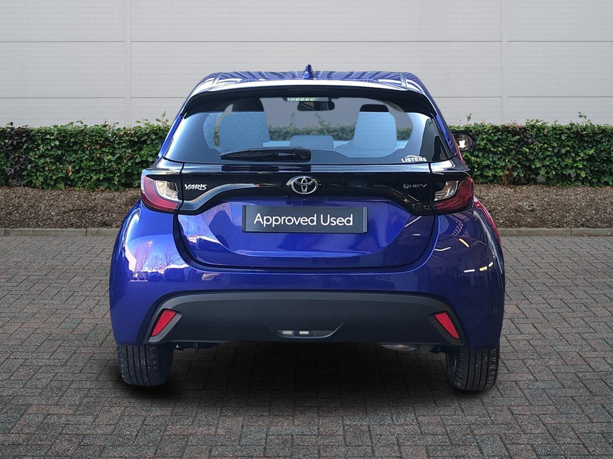 Used Toyota Yaris 2024 for sale - 77959305: Photo 4