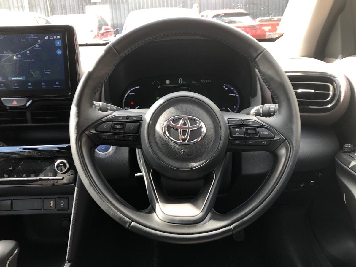 Used Toyota Yaris Cross 2023 for sale - 78117313: Photo 17
