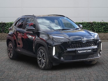 Used Toyota Yaris Cross 2023 for sale - 78117313: Photo