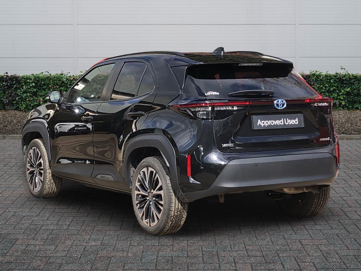 Used Toyota Yaris Cross 2023 for sale - 78117313: Photo 2