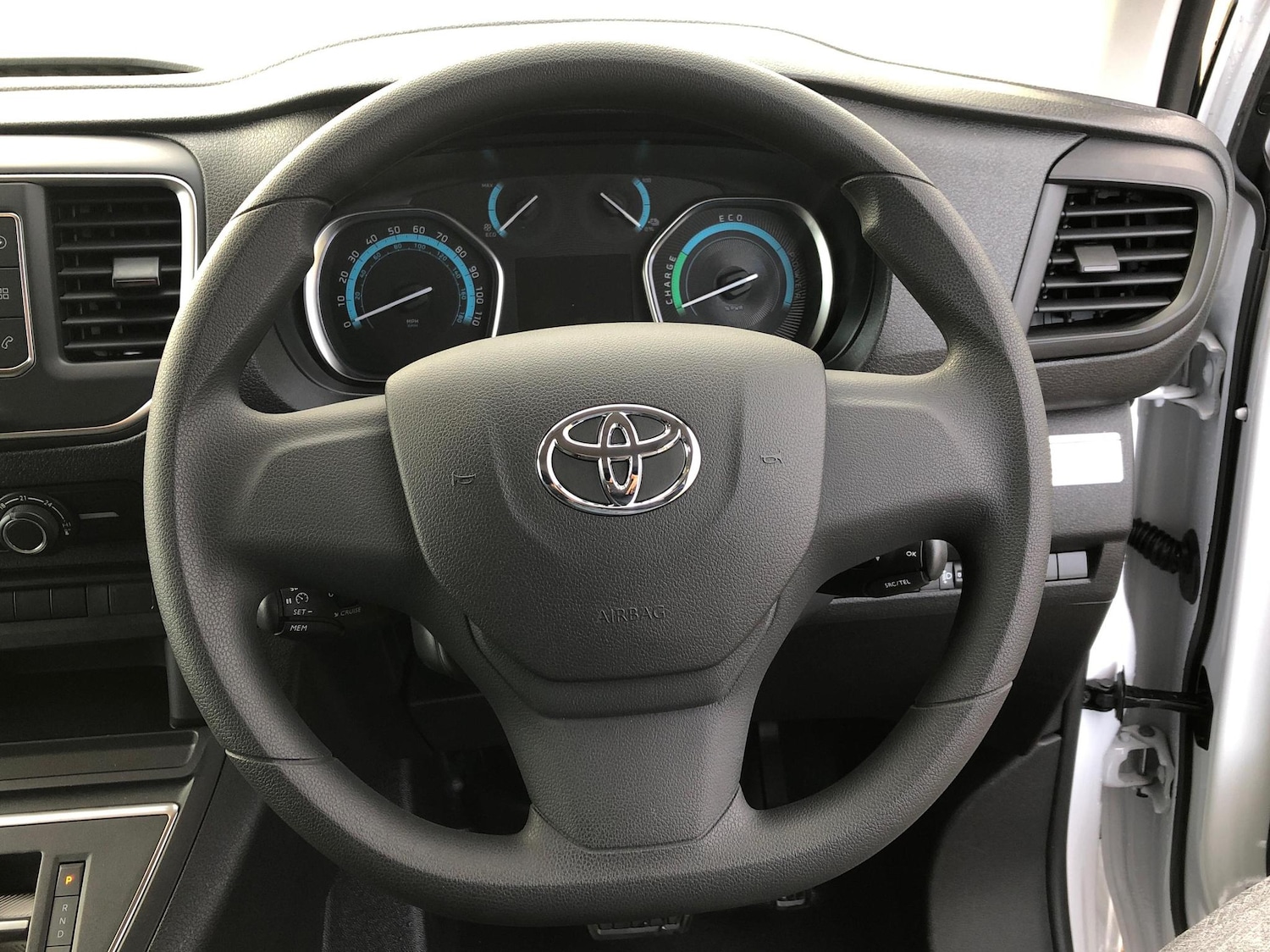 Used Toyota ProAce 2023 for sale - 76574680: Photo 11