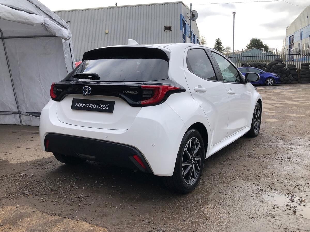 Used Toyota Yaris 2023 for sale - 78117270: Photo 8