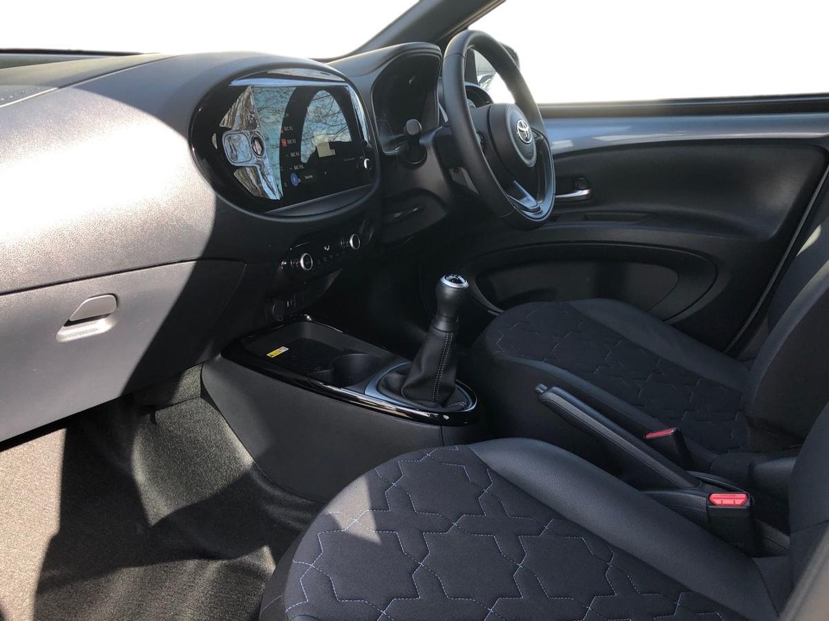 Used Toyota Aygo X 2024 for sale - 77840945: Photo 15