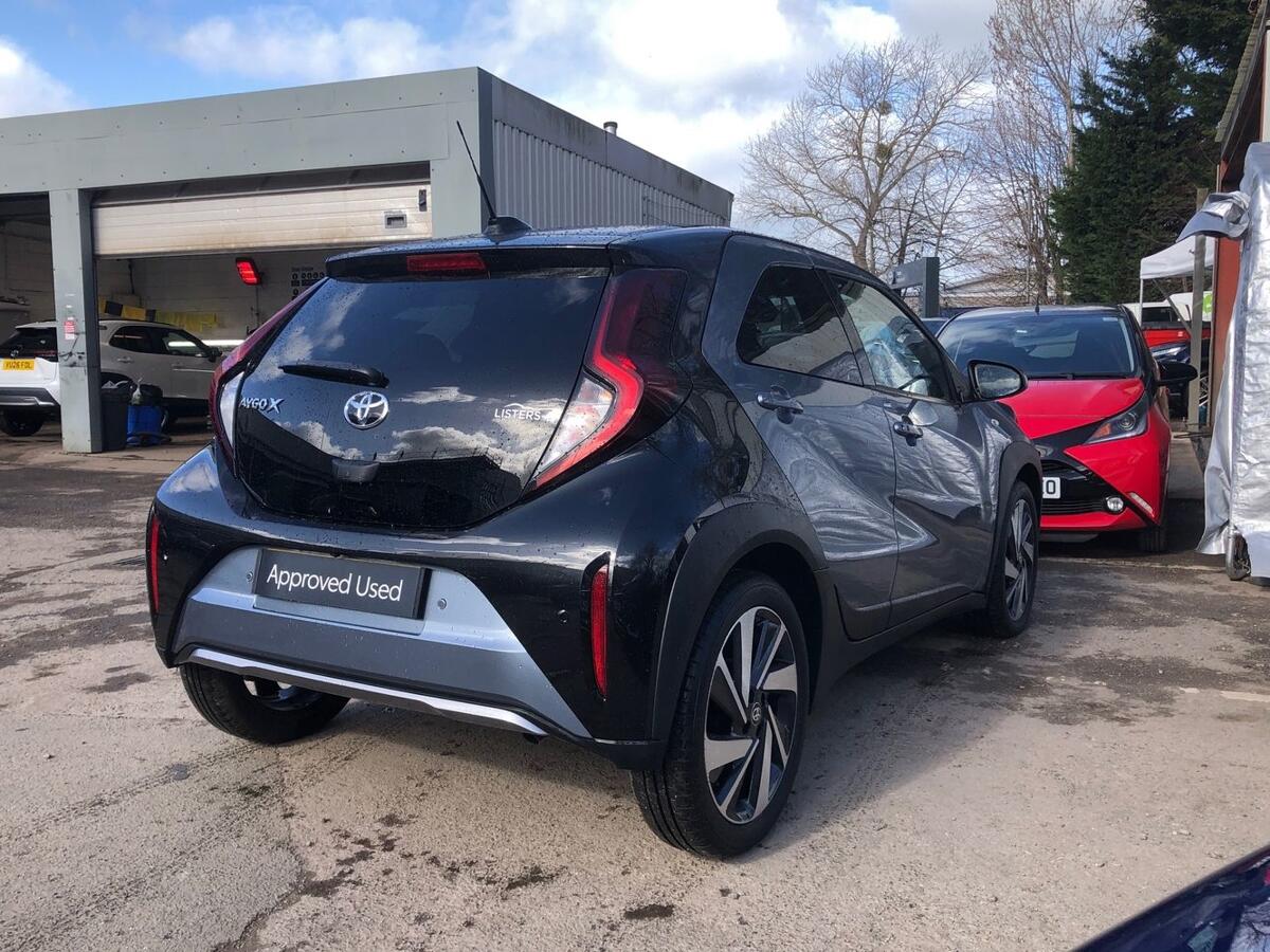 Used Toyota Aygo X 2024 for sale - 77840945: Photo 8