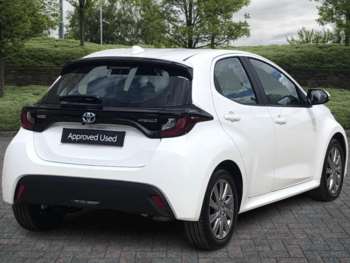 Used Toyota Yaris 2023 for sale - 75281264: Photo