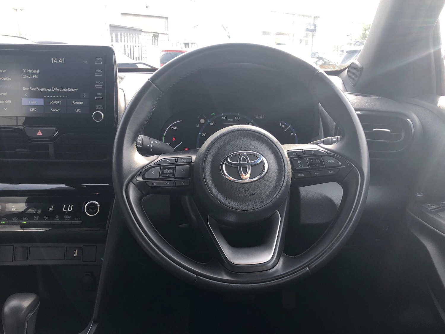 Used Toyota Yaris Cross 2022 for sale - 77013413: Photo 12
