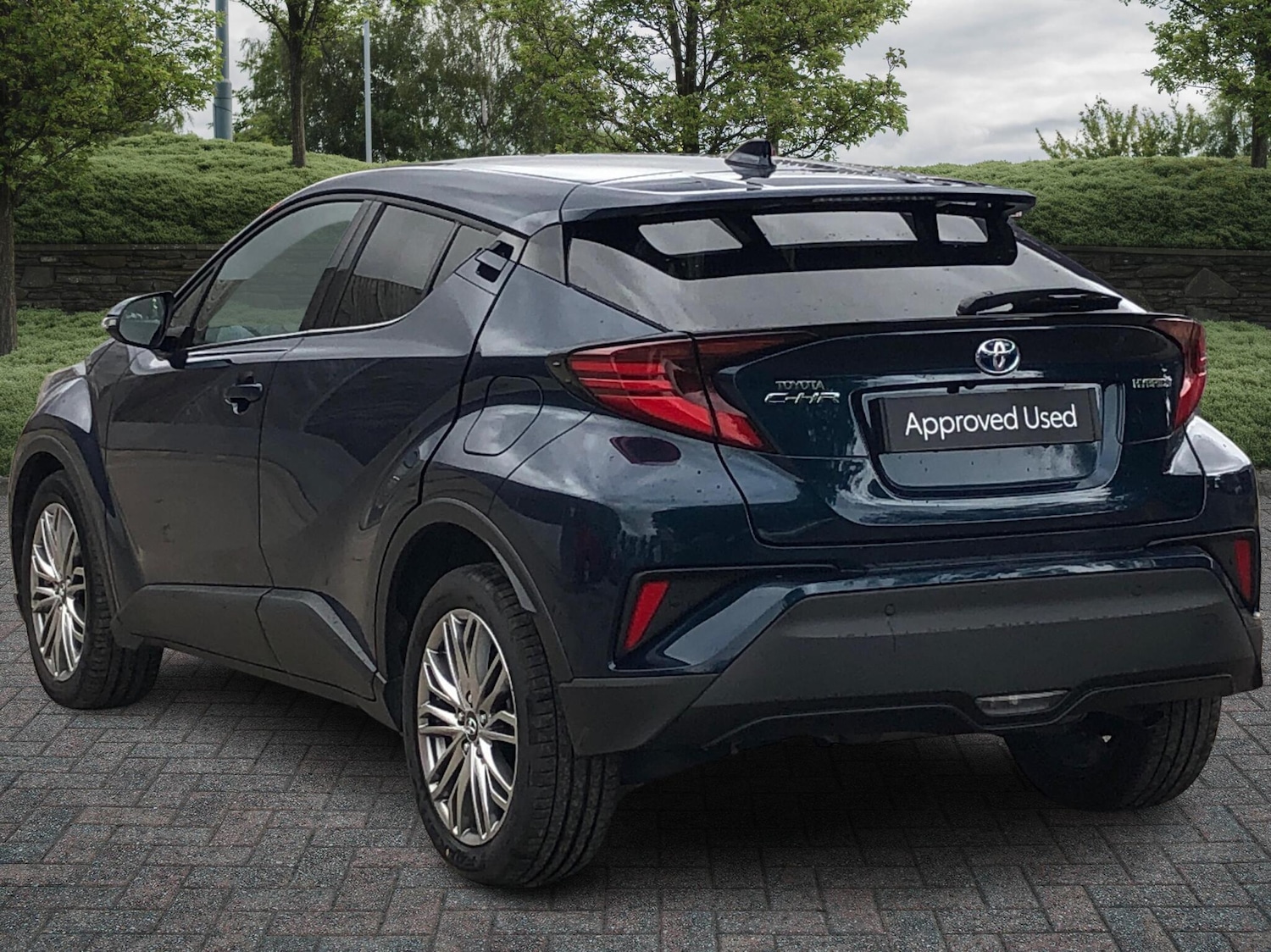 Used Toyota C-HR 2023 for sale - 76586506: Photo 4