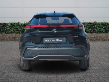 Used Toyota C-HR 2025 for sale - 79159849: Photo