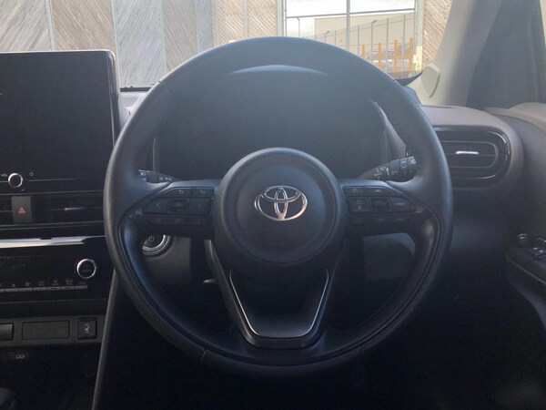 Used Toyota Yaris 2024 for sale - 76228827: Photo 13