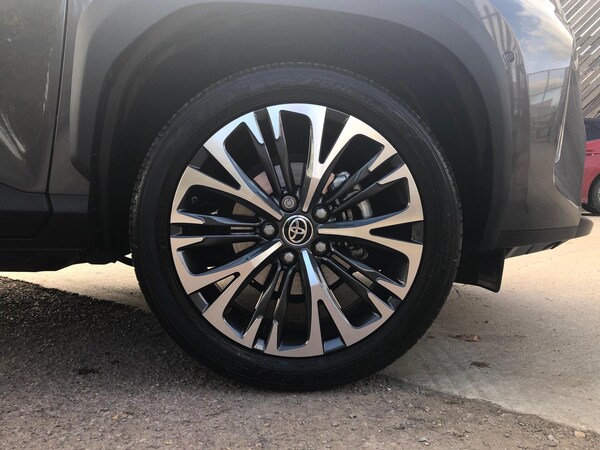 Used Toyota Yaris 2024 for sale - 76228827: Photo 23