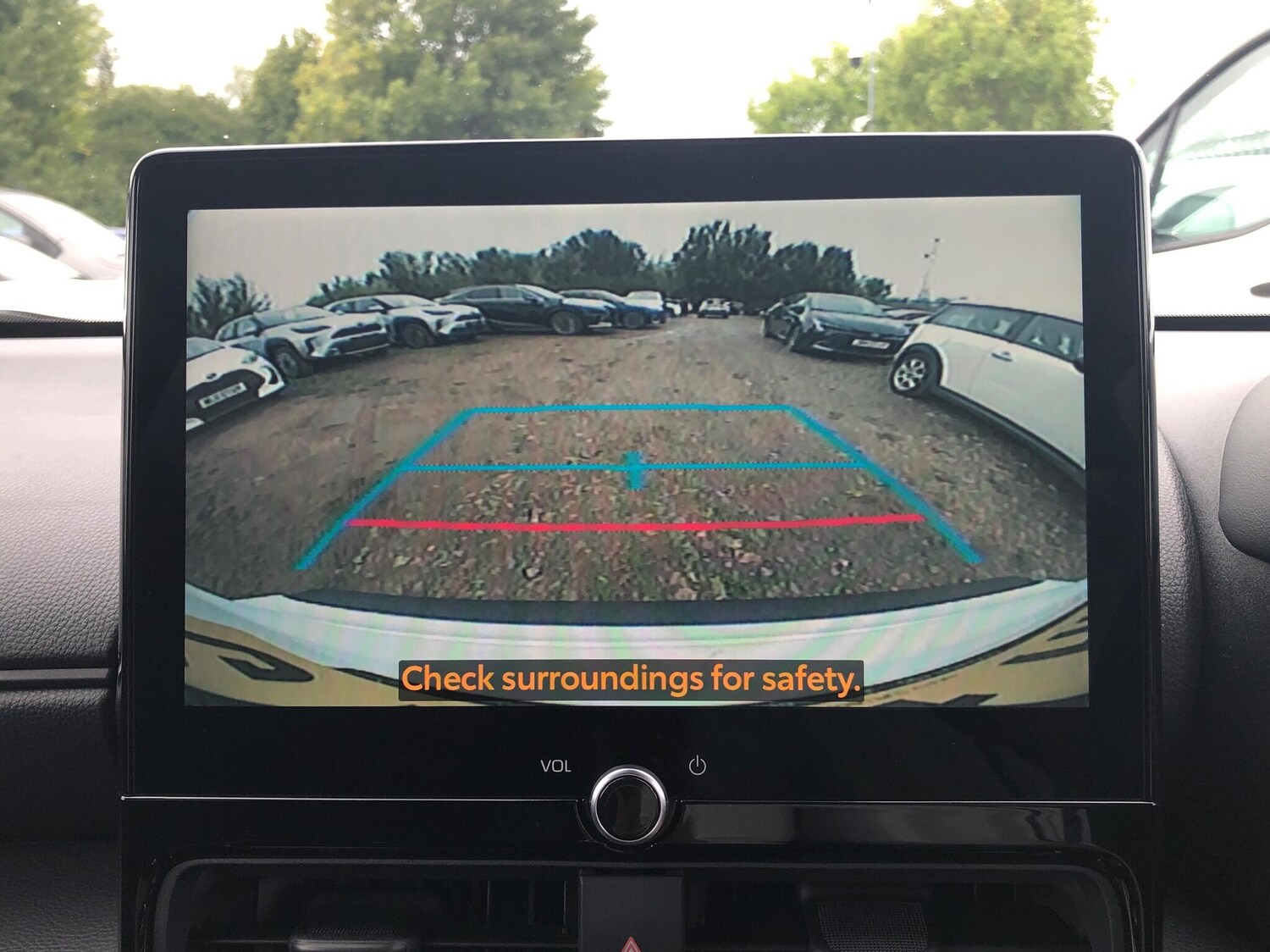 Used Toyota Yaris 2024 for sale - 75842352: Photo 15