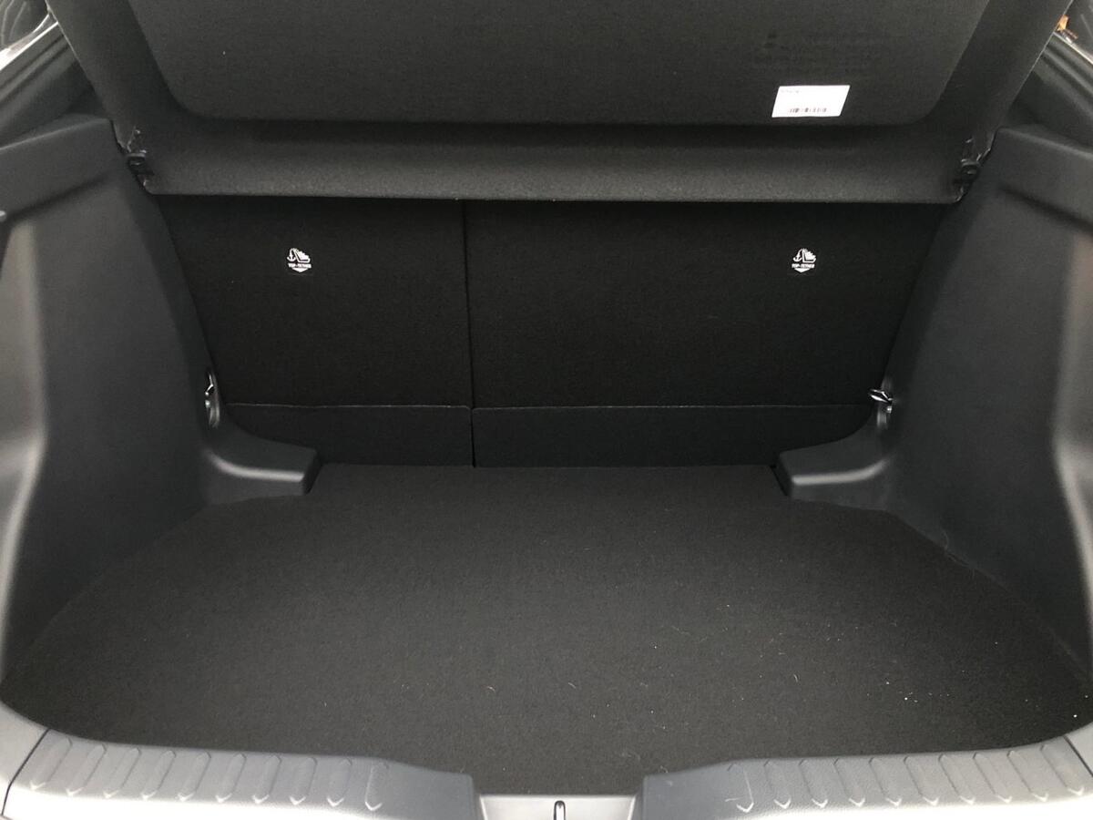 Used Toyota C-HR 2025 for sale - 77013546: Photo 10