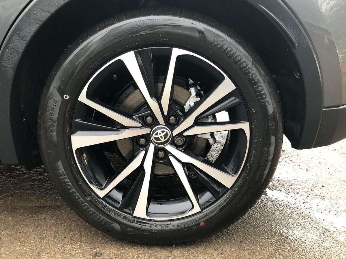 Used Toyota C-HR 2025 for sale - 77013546: Photo 17