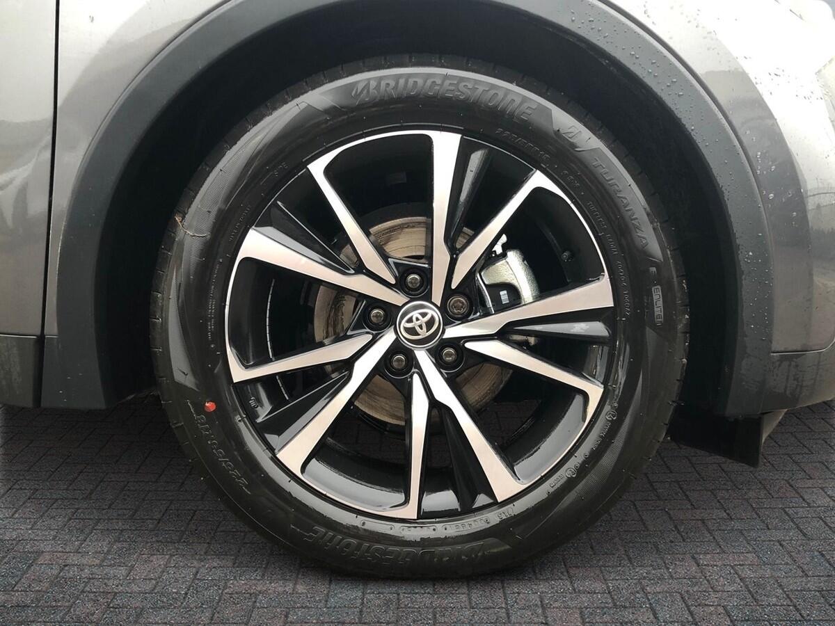 Used Toyota C-HR 2025 for sale - 77013546: Photo 6