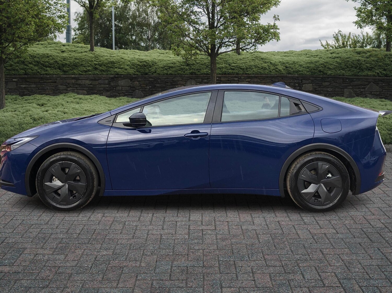 Used Toyota Prius 2025 for sale - 76474474: Photo 17