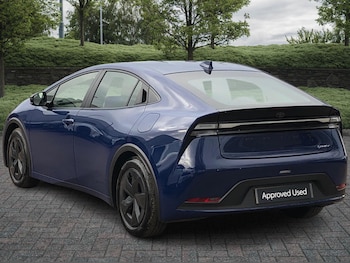 Used Toyota Prius 2025 for sale - 76474474: Photo