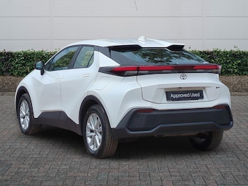 Used Toyota C-HR 2024 for sale - 78990071: Photo